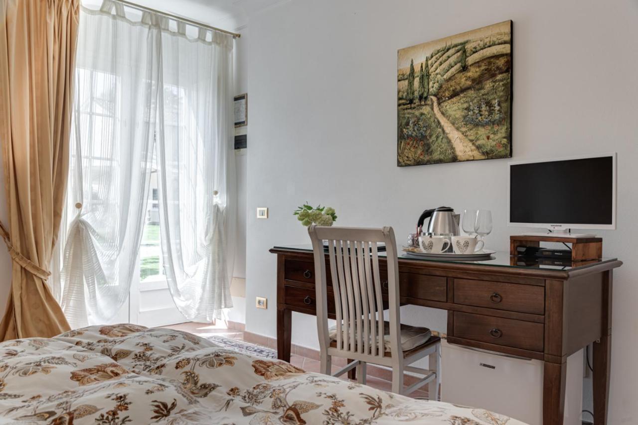 Del Papa Gasthuis 2*